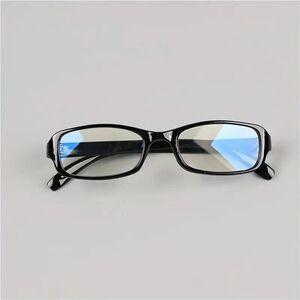 Newest Multifocal Reading Glasses Women Men Auto Adjusting Bifocal Glasses